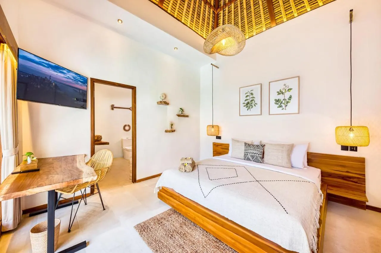 Villa Waikiki - Brand New 4Bdr With Huge Pool Seminyak