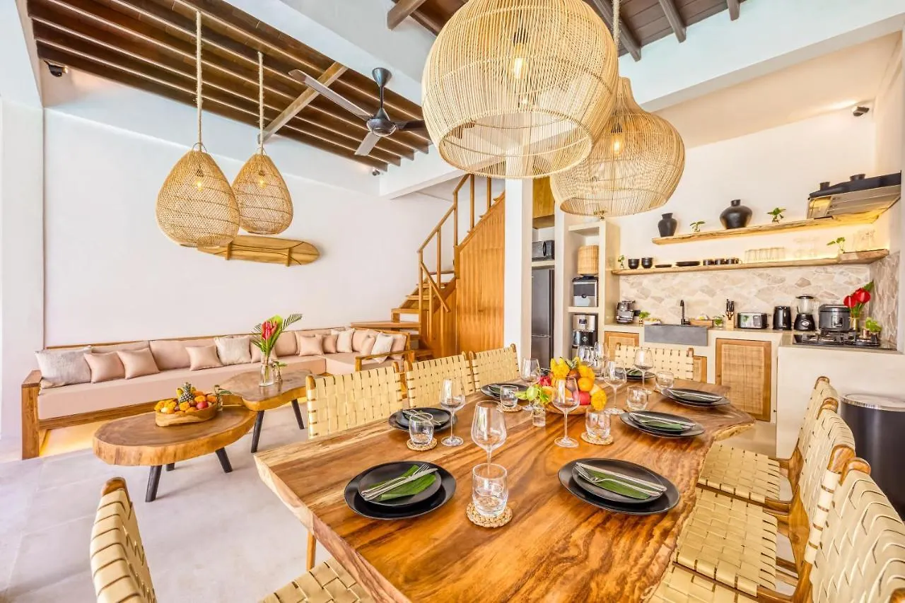 Villa Waikiki - Brand New 4Bdr With Huge Pool Seminyak Indonésia