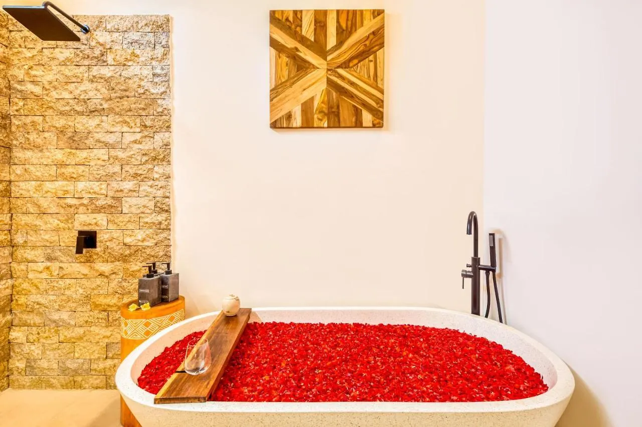 סמיניאק Villa Waikiki - Brand New 4Bdr With Huge Pool